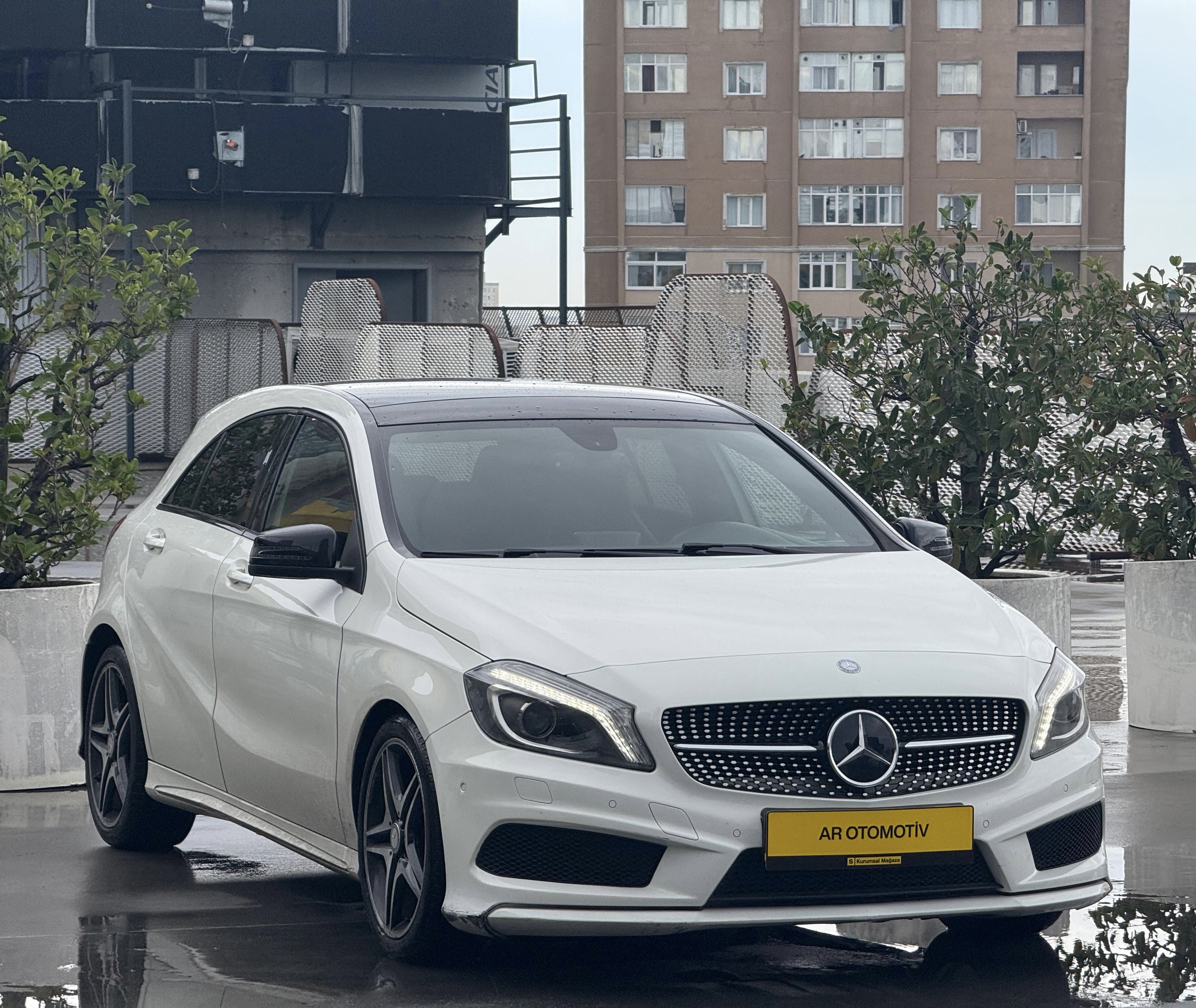 650 BİN PEŞİN KREDİ/SENET 2015 A 180 CDI BlueEffıcıency AMG