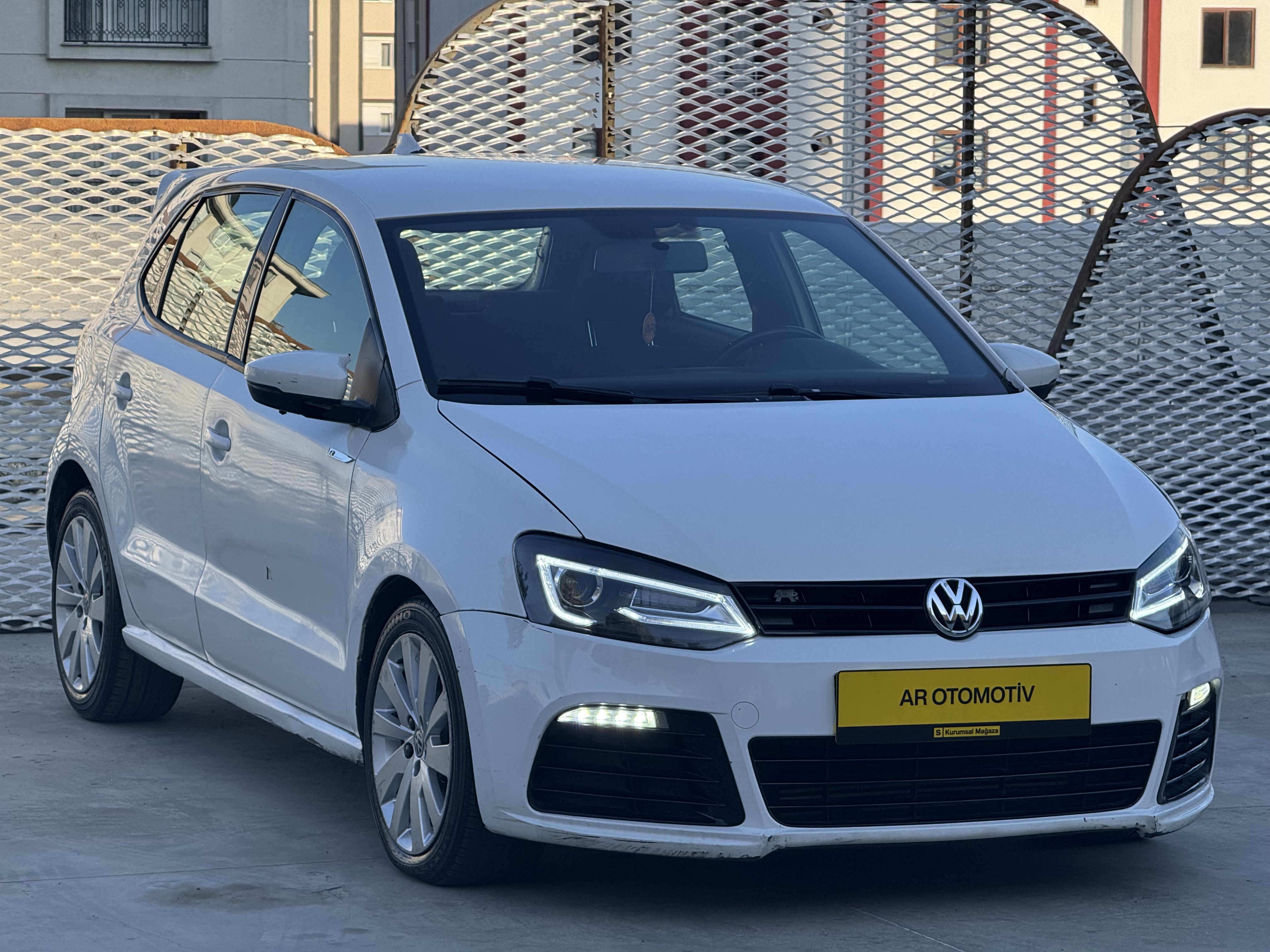 KREDİ KARTINA 12 TAKSİT İMKANI - 2013 POLO 1.2 TDI TRENDLİNE